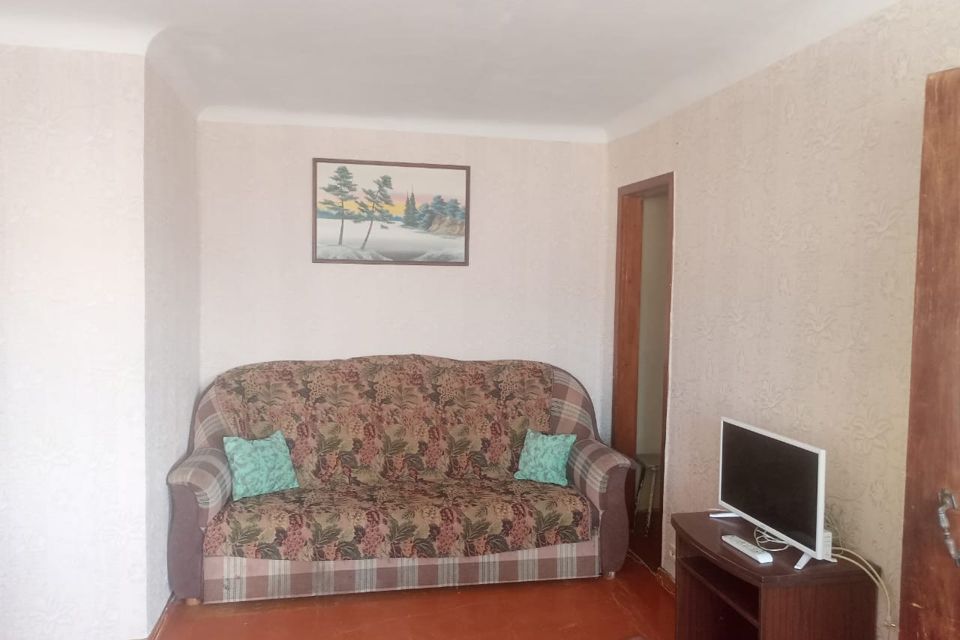 Продаётся 2-комнатная квартира, 42 м²