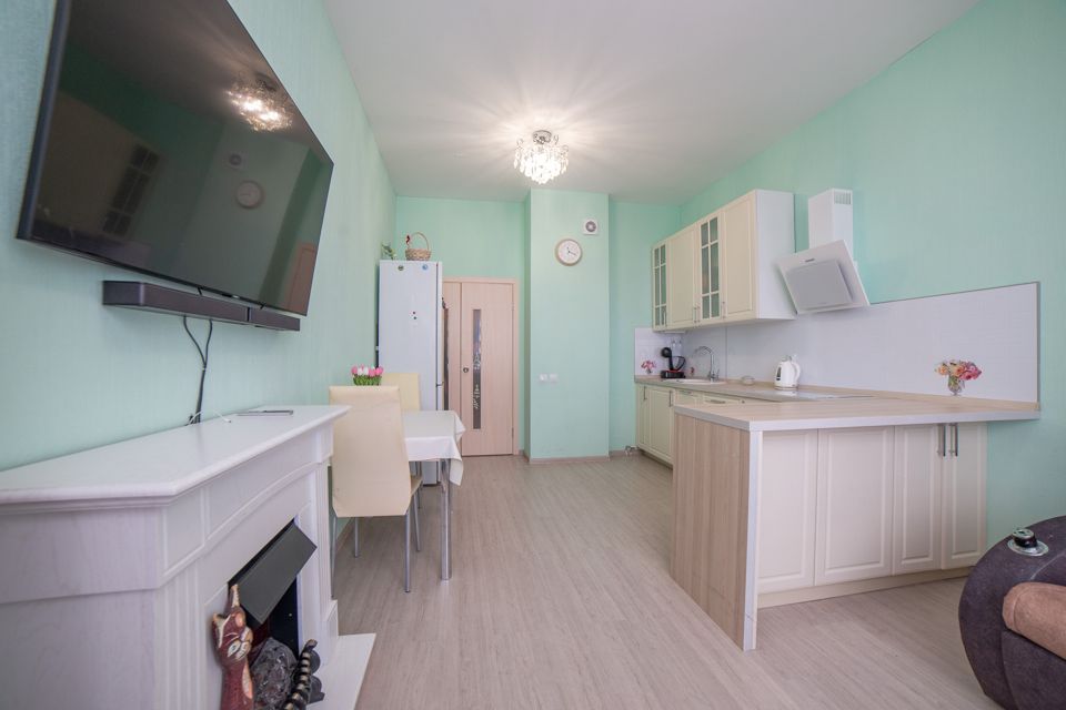 Продаётся 2-комнатная квартира, 56.3 м²