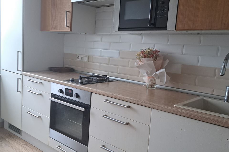 Продаётся 1-комнатная квартира, 33 м²