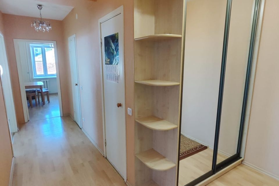 Продаётся 2-комнатная квартира, 61 м²