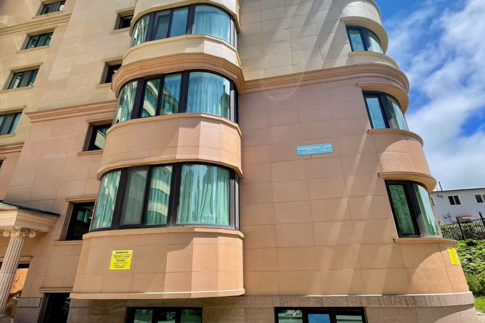 Продаётся 3-комнатная квартира, 115 м²