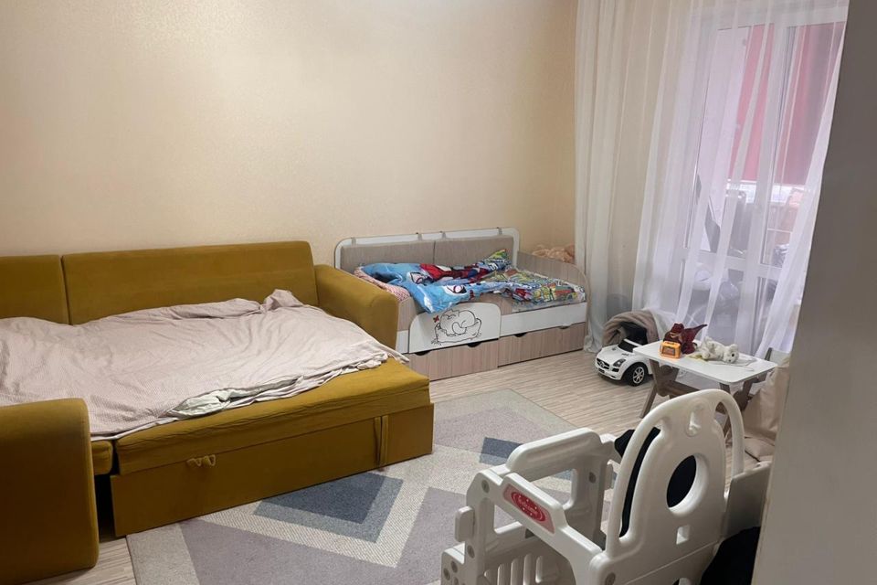 Продаётся 1-комнатная квартира, 38.8 м²