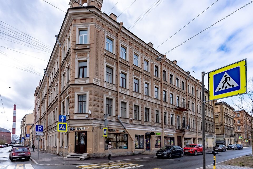 Продаётся 5-комнатная квартира, 113.3 м²