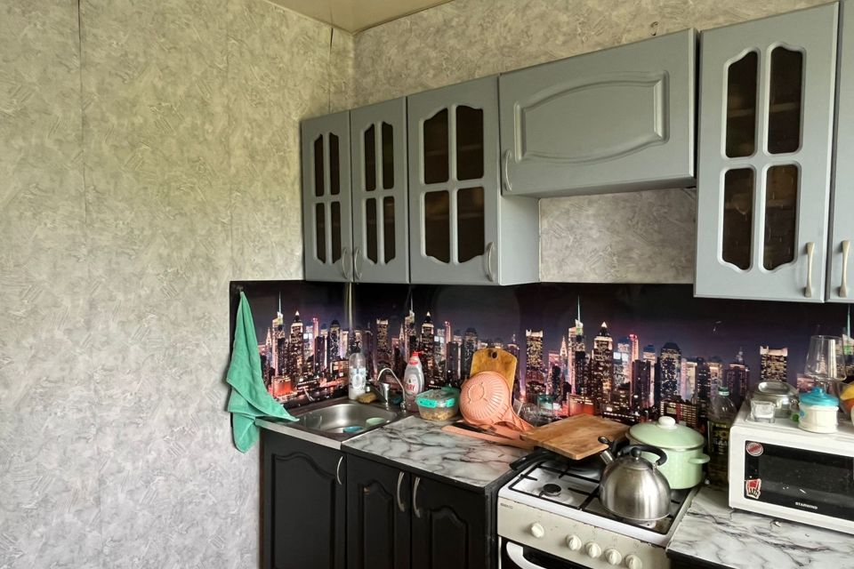 Продаётся 1-комнатная квартира, 30.4 м²