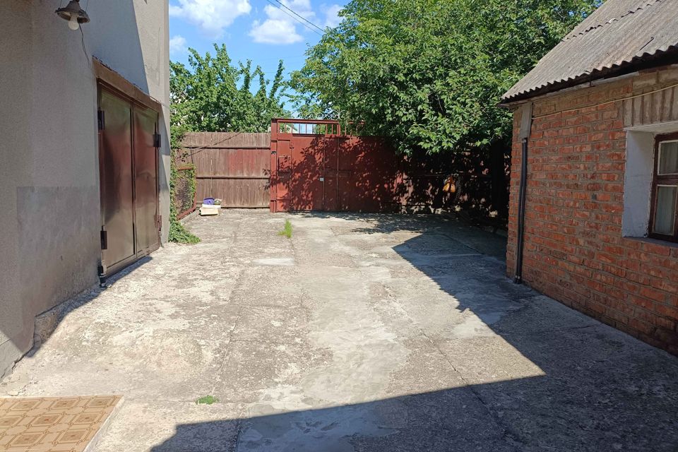 Продаётся 2-этажный дом, 170 м²