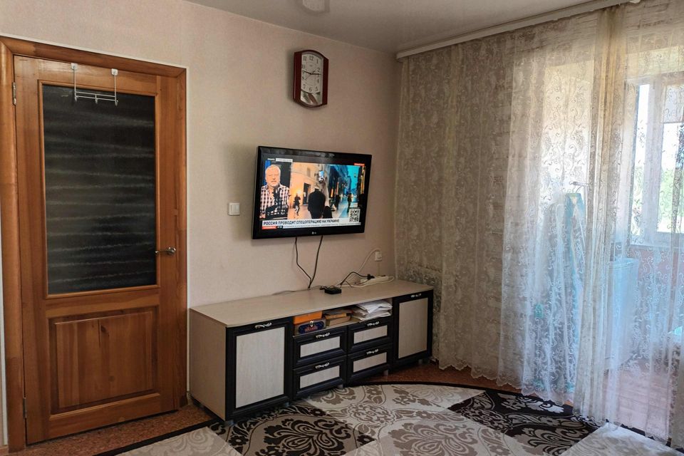 Продаётся 1-комнатная квартира, 38 м²