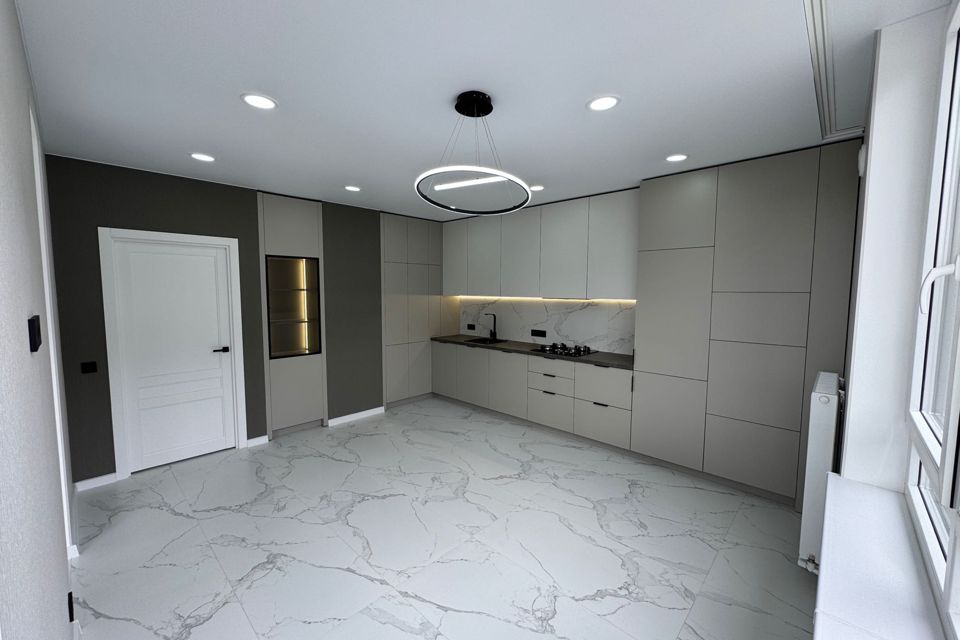 Продаётся 3-комнатная квартира, 91 м²