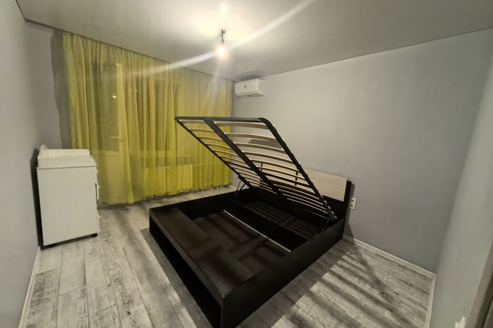 Продаётся 2-комнатная квартира, 65 м²