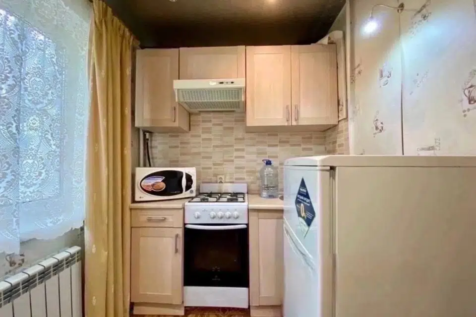 Продаётся 3-комнатная квартира, 57 м²