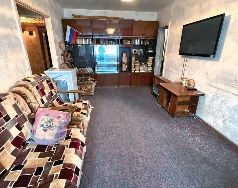 Продаётся 3-комнатная квартира, 56.4 м²