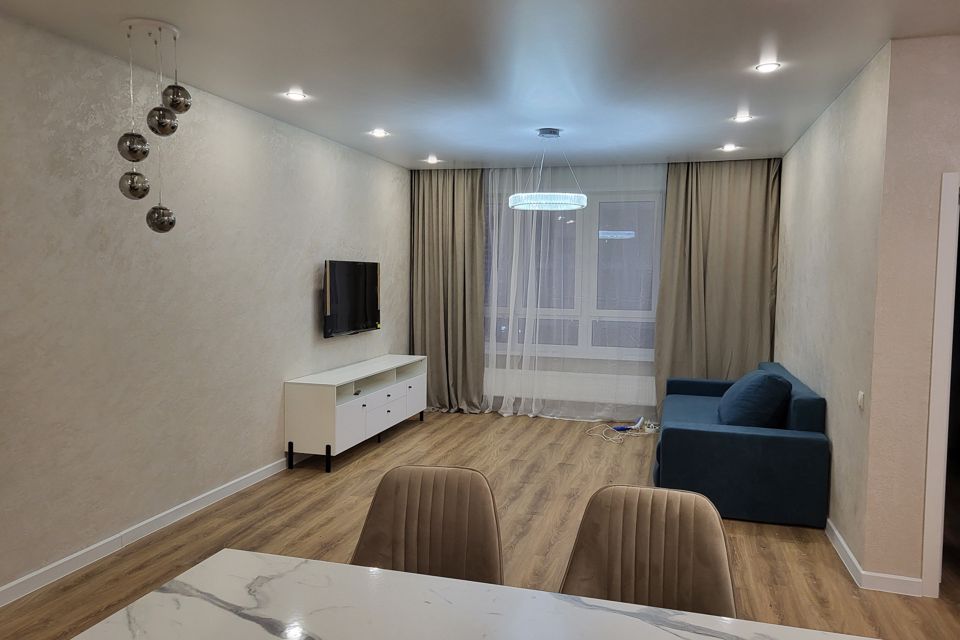 Продаётся 2-комнатная квартира, 57 м²