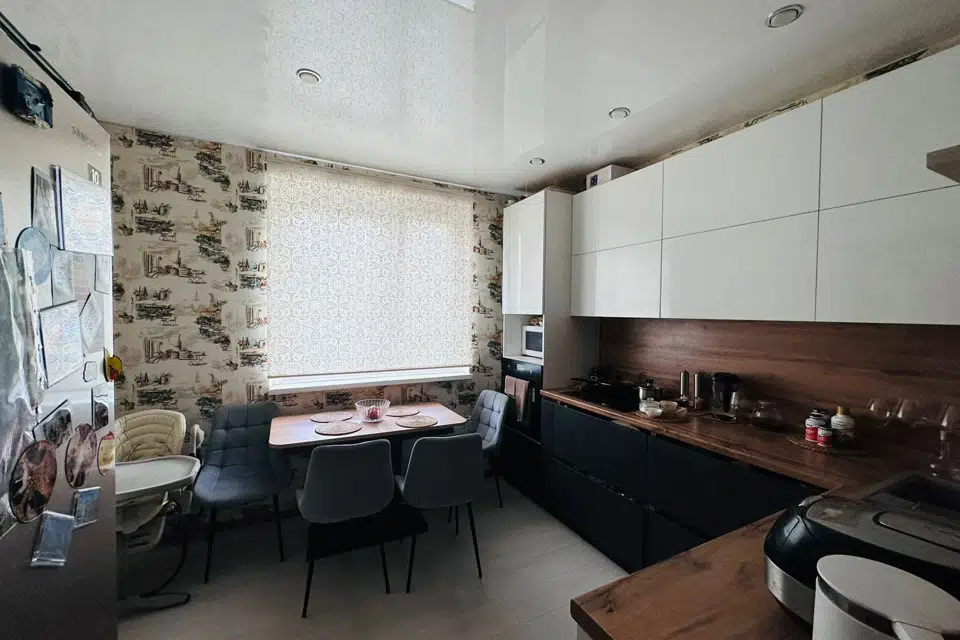 Продаётся 2-комнатная квартира, 64.2 м²