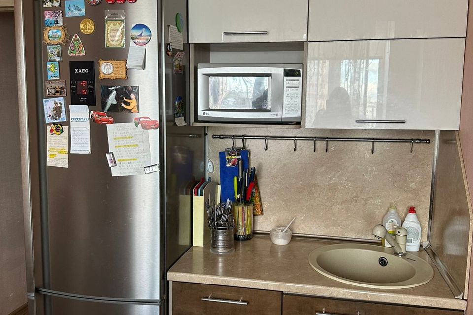 Продаётся 2-комнатная квартира, 56.8 м²