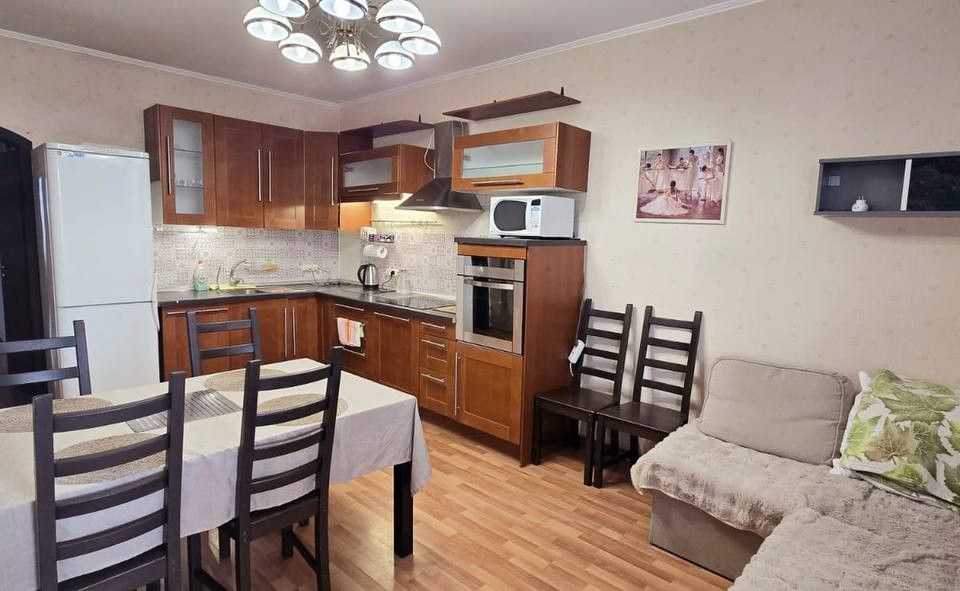 Продаётся 2-комнатная квартира, 67.8 м²