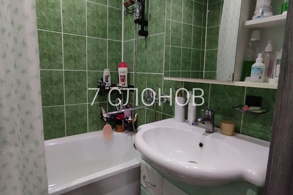 Продаётся 3-комнатная квартира, 65.2 м²