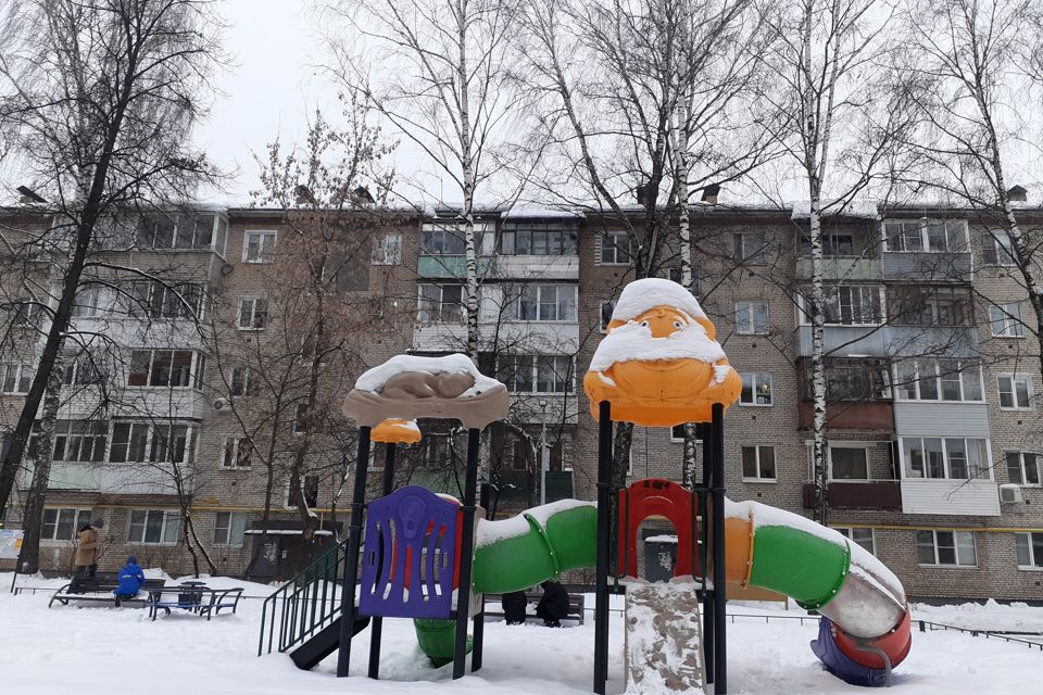 Продаётся 3-комнатная квартира, 59.6 м²