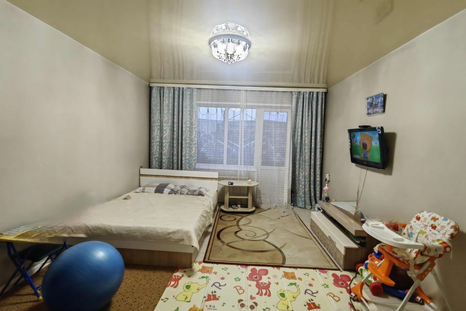 Продаётся 1-комнатная квартира, 38.4 м²