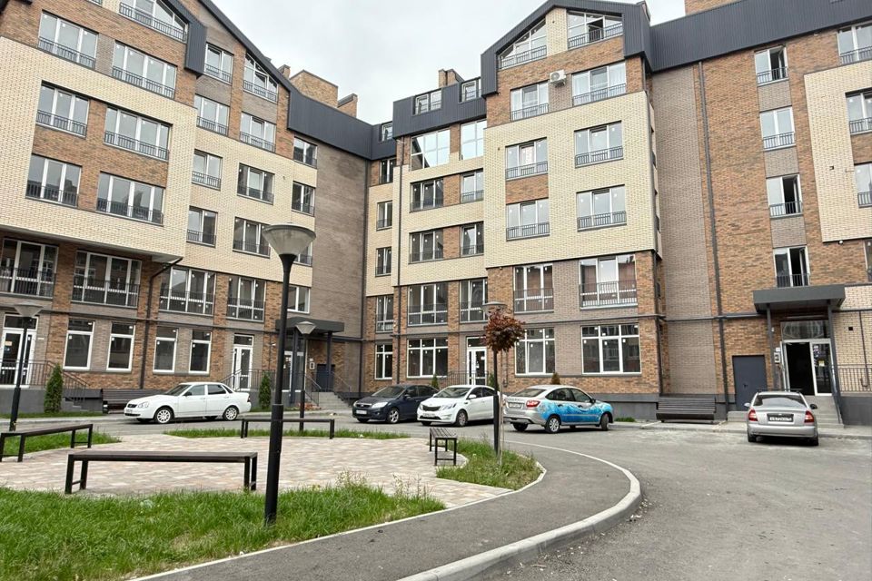 Продаётся 2-комнатная квартира, 74 м²