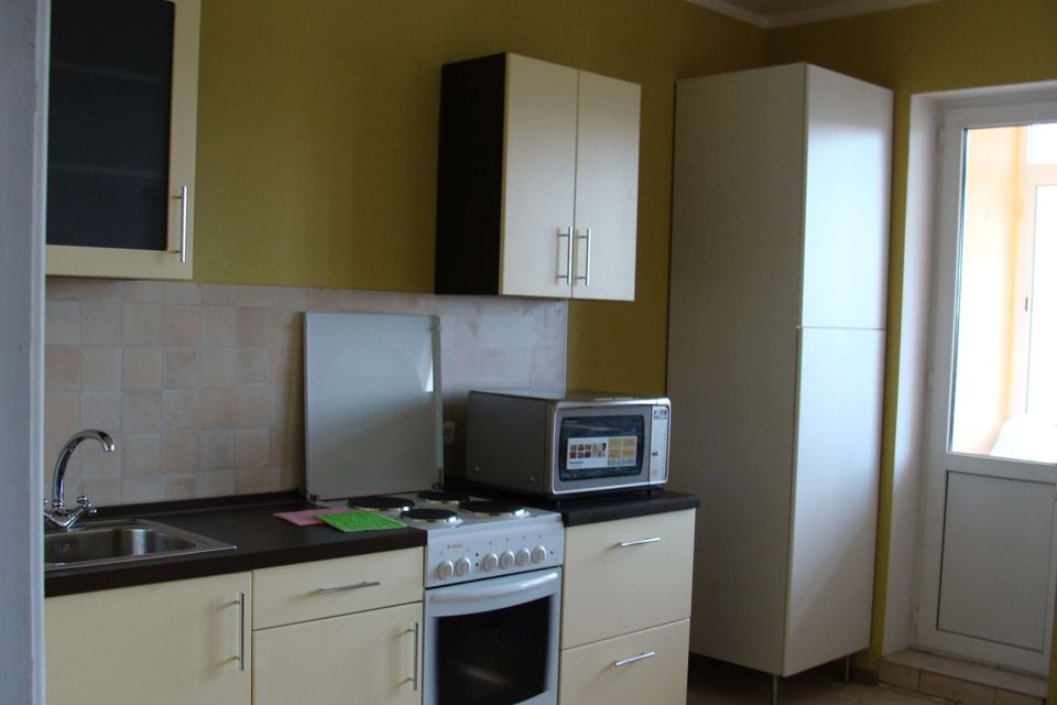 Продаётся 2-комнатная квартира, 65.2 м²