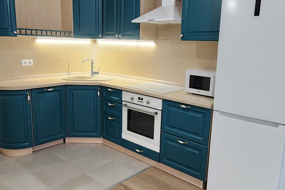 Продаётся 2-комнатная квартира, 61.8 м²