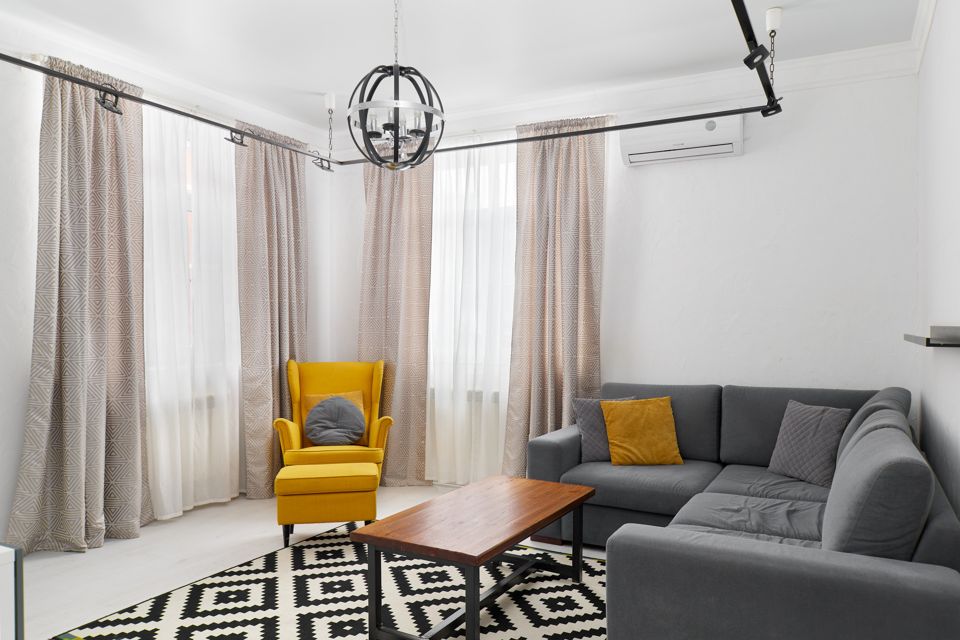 Продаётся 2-комнатная квартира, 69.7 м²