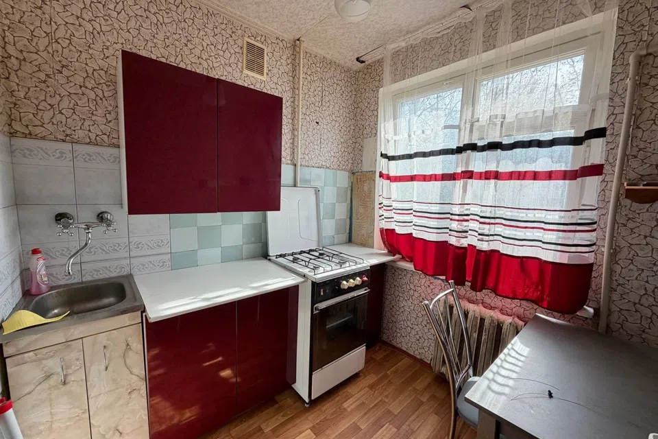 Продаётся 3-комнатная квартира, 50 м²