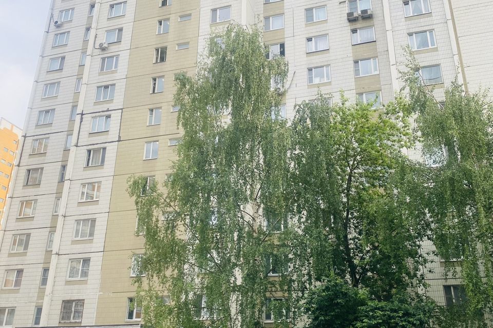 Продаётся 1-комнатная квартира, 38 м²