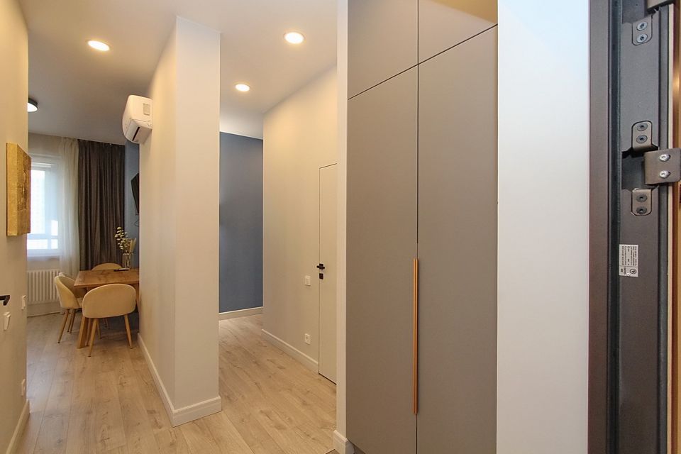 Продаётся 2-комнатная квартира, 65 м²