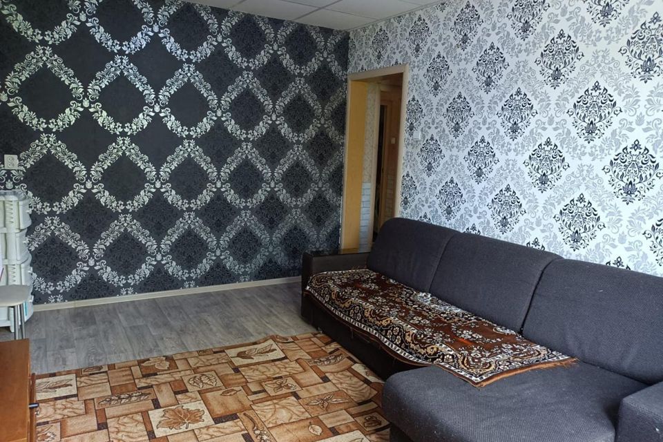 Продаётся 3-комнатная квартира, 52.9 м²
