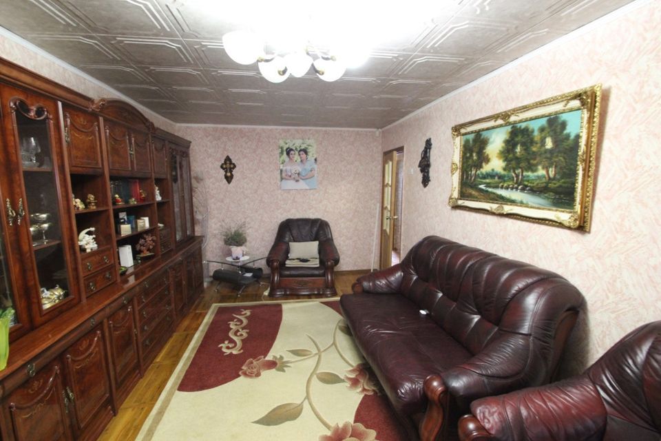 Продаётся 3-комнатная квартира, 62.3 м²