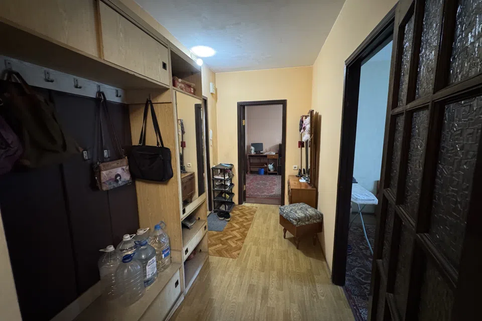 Продаётся 2-комнатная квартира, 52 м²