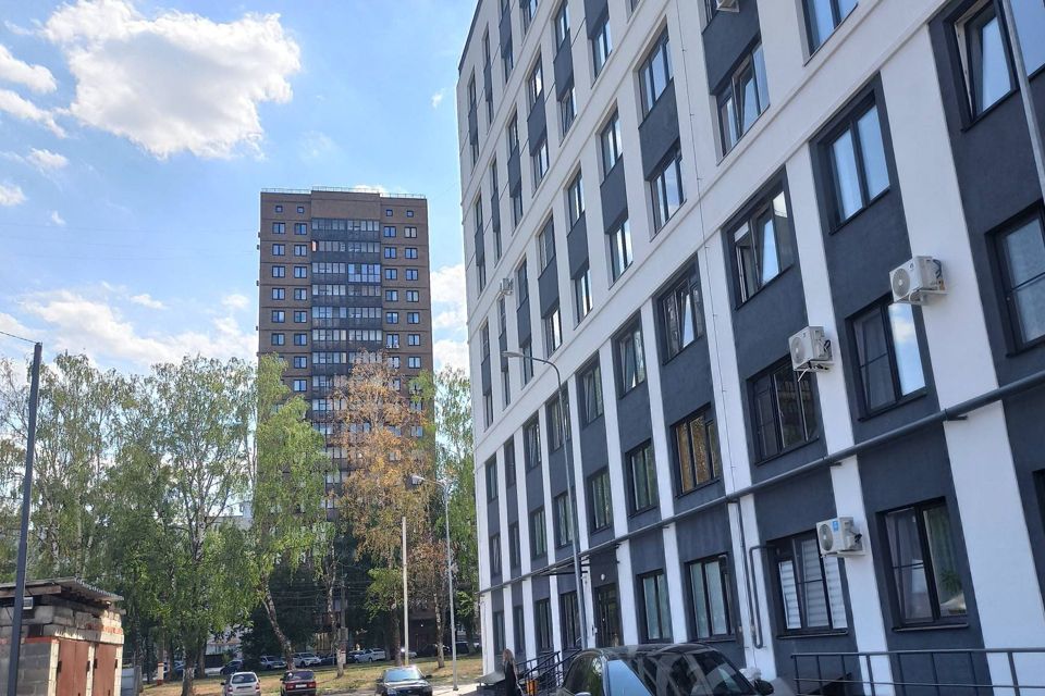 Продаётся 2-комнатная квартира, 82 м²