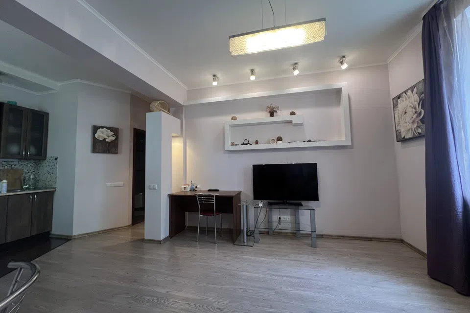 Сдаётся 2-комнатная квартира, 60 м²