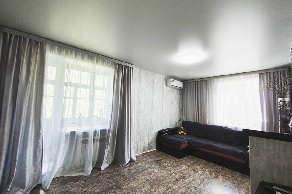 Продаётся 4-комнатная квартира, 85.5 м²