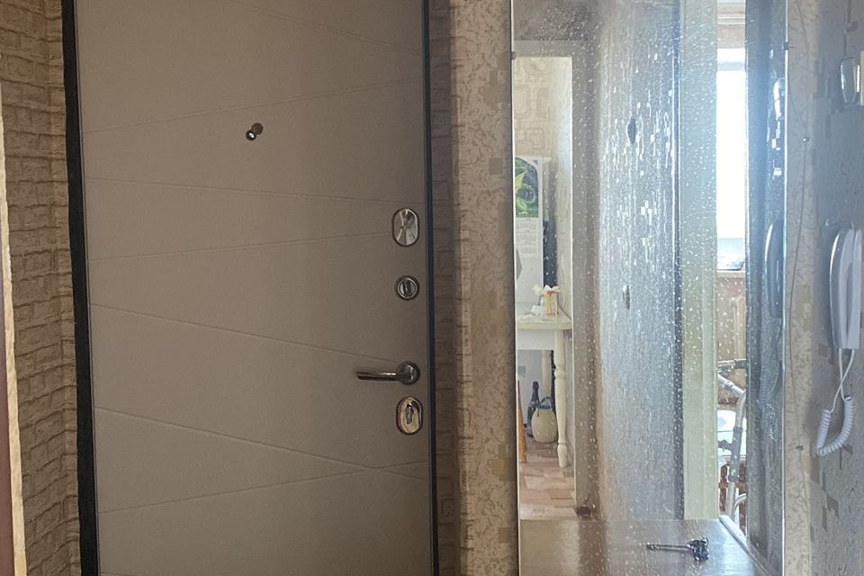 Продаётся 1-комнатная квартира, 30.6 м²