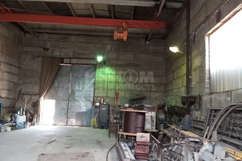 Продаётся производственное помещение, 1661 м²