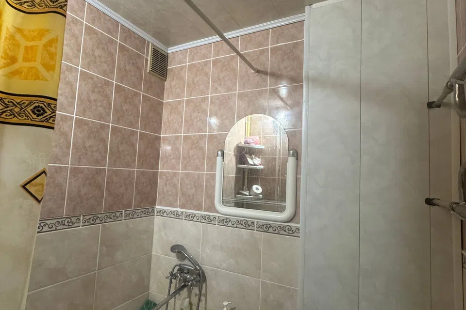 Продаётся 3-комнатная квартира, 54 м²