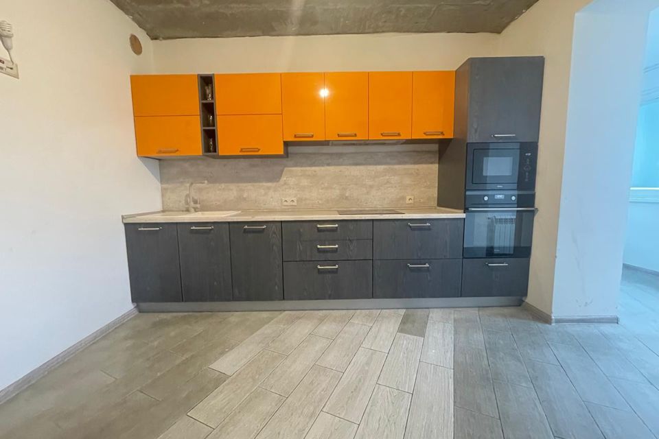 Продаётся 2-комнатная квартира, 62.6 м²