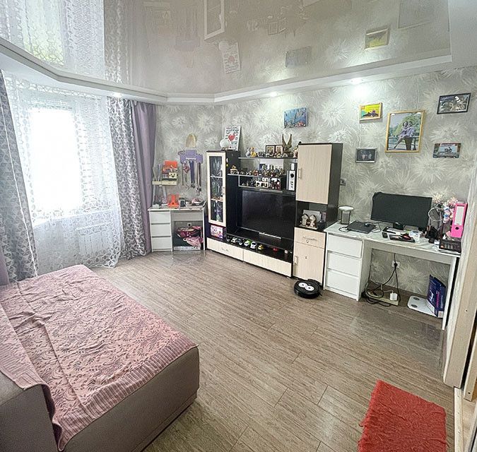 Продаётся 1-комнатная квартира, 40.3 м²
