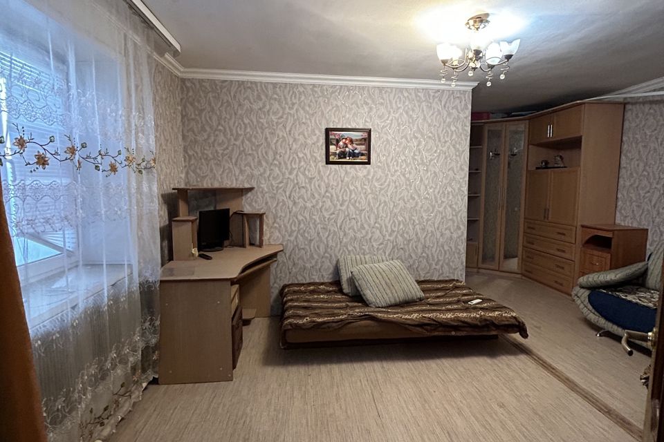 Продаётся 1-комнатная квартира, 38.3 м²