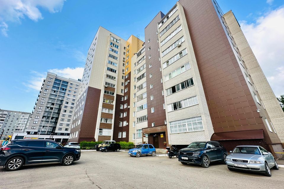 Продаётся 2-комнатная квартира, 56.7 м²