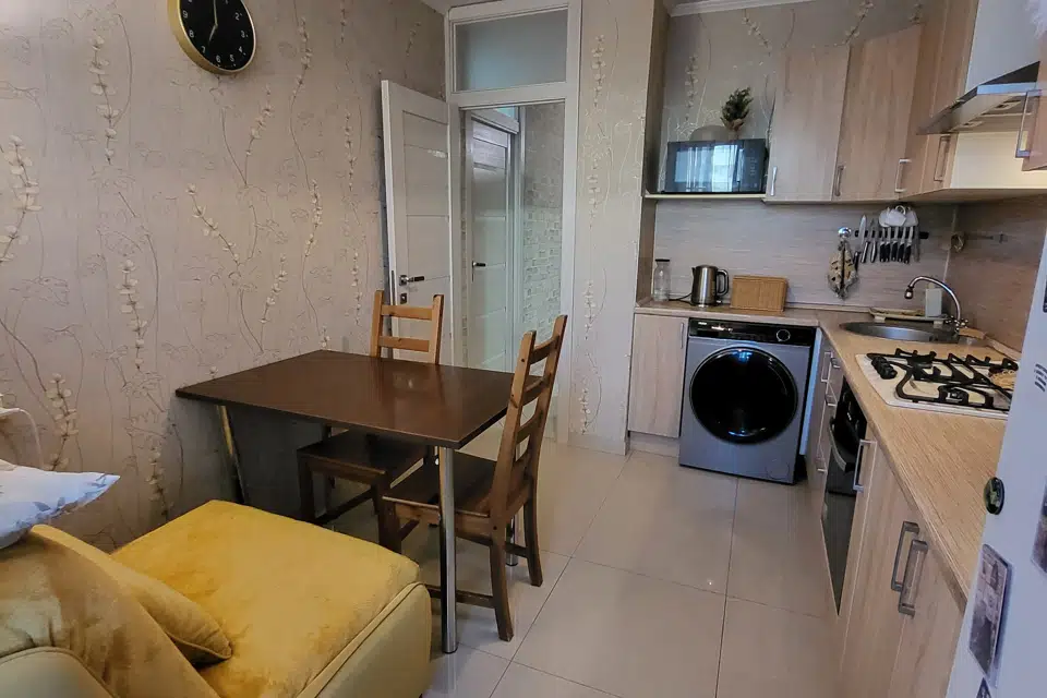 Продаётся 3-комнатная квартира, 64.8 м²