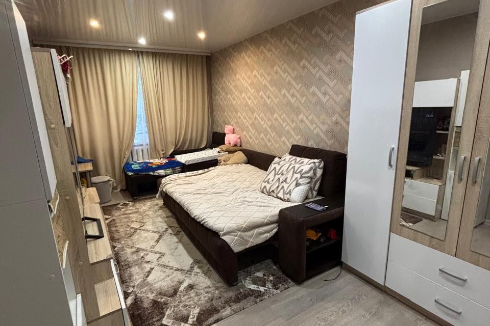 Продаётся 2-комнатная квартира, 42 м²