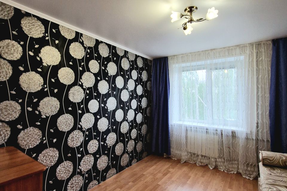 Продаётся 3-комнатная квартира, 65.8 м²