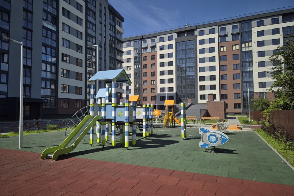 Продаётся 2-комнатная квартира, 63.1 м²