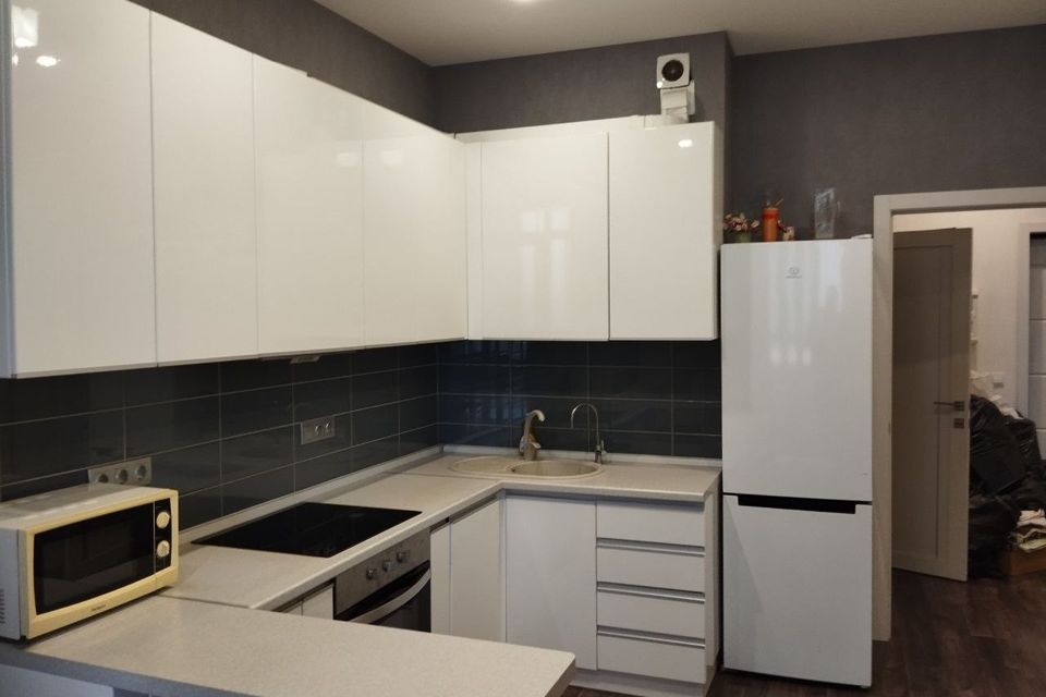 Продаётся 1-комнатная квартира, 51 м²