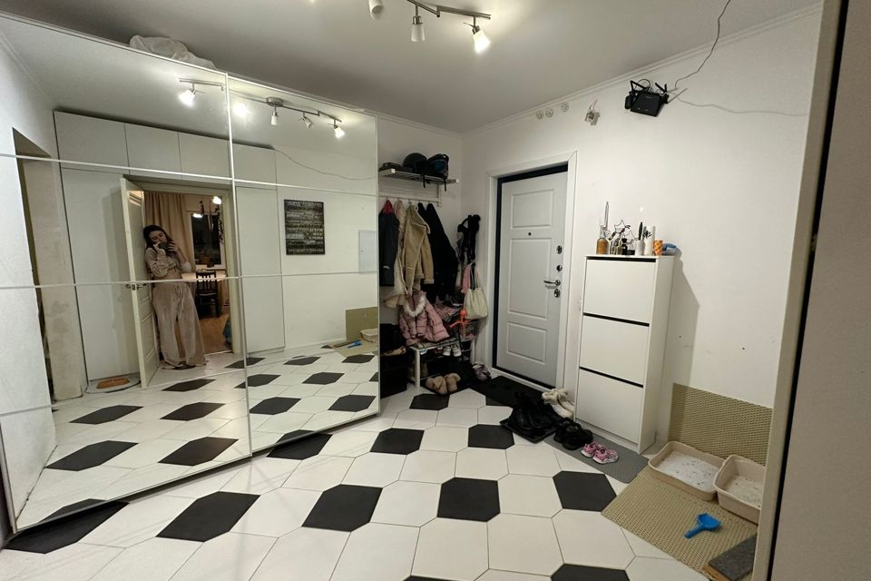 Продаётся 2-комнатная квартира, 80.2 м²