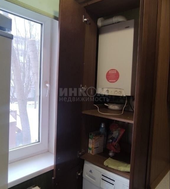 Продаётся 4-комнатная квартира, 64 м²