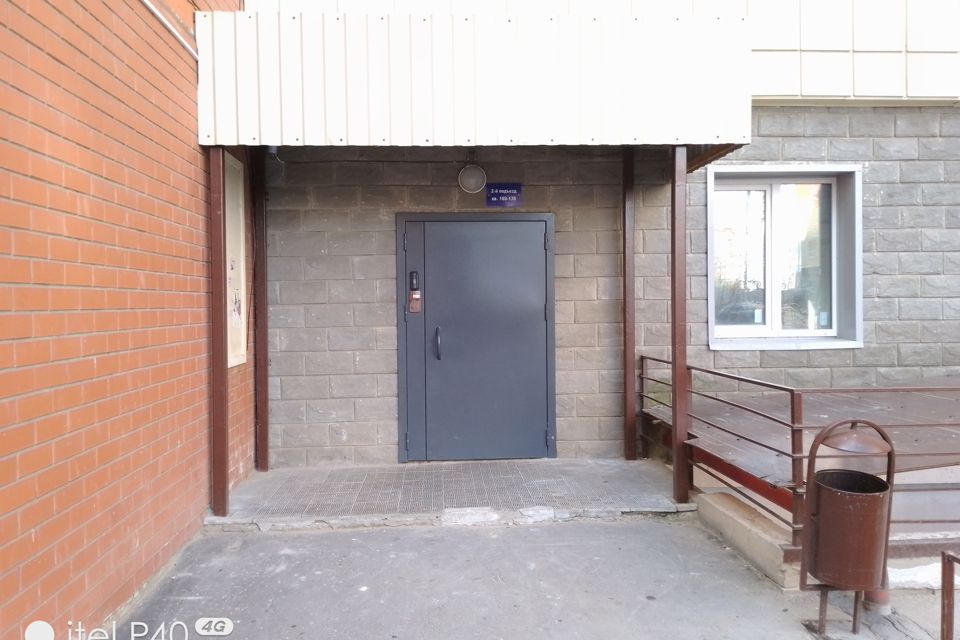 Продаётся 2-комнатная квартира, 65.8 м²