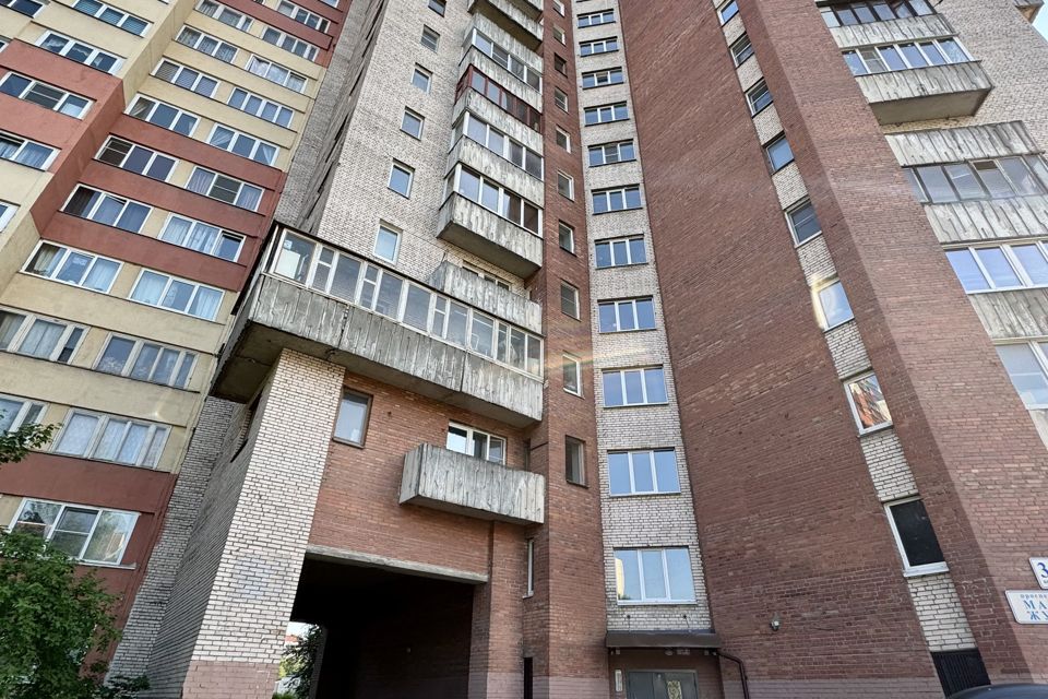 Продаётся 2-комнатная квартира, 57.6 м²